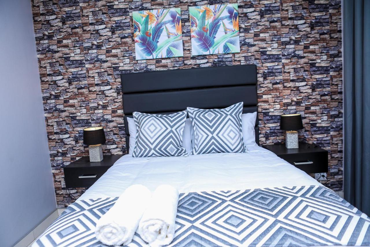 Delux Guesthouse Volksrust 외부 사진