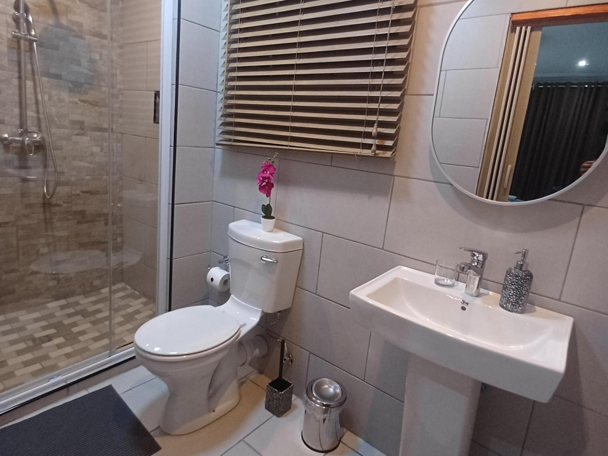 Delux Guesthouse Volksrust 외부 사진
