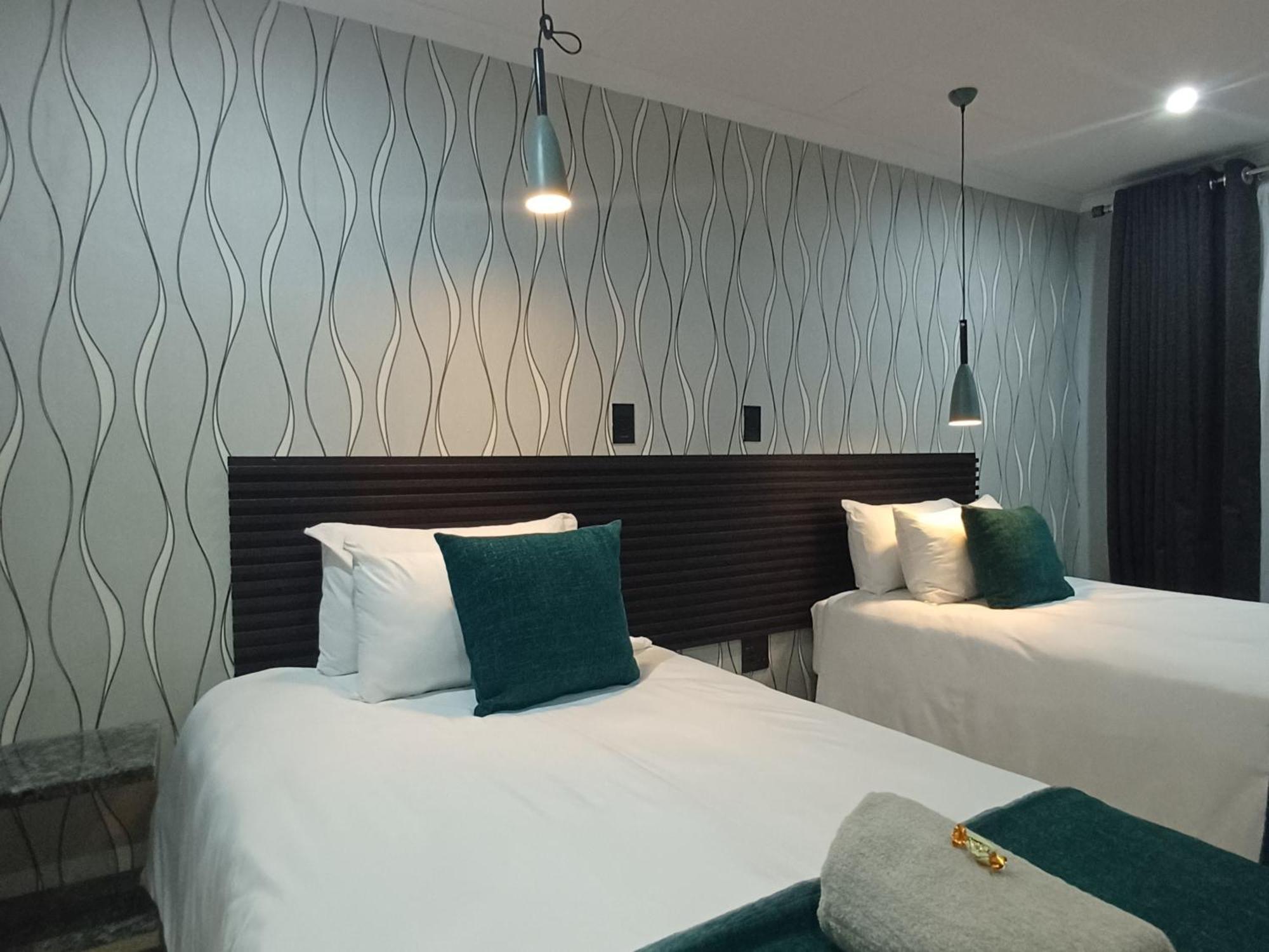 Delux Guesthouse Volksrust 외부 사진